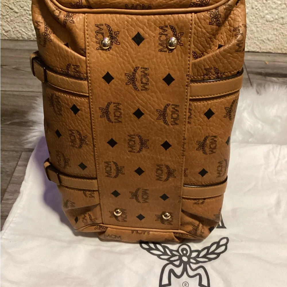 MCM Cognac Bowler’s Bag - Picture 14 of 16